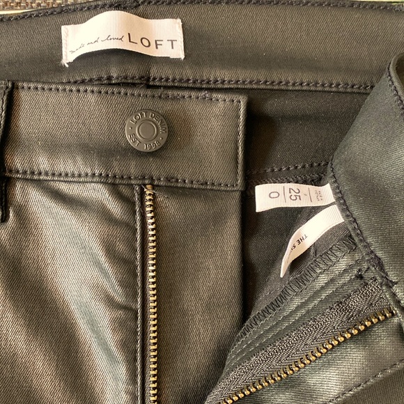 Loft Coated High Rise Skinny Jeans In Black Women’s size 25 or 0 - Picture 8 of 11